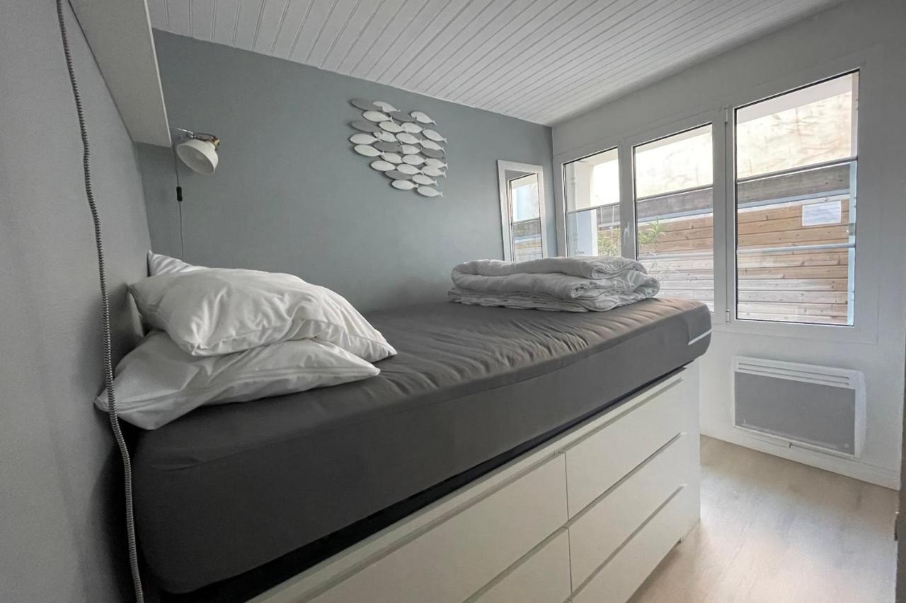 Cosy Apartment In The Center Of La Flotte Extérieur photo